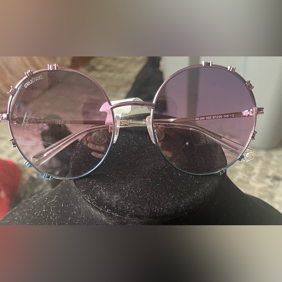 SWAROVSKI
57MM Round Sunglasses‎ New - Picture 5 of 8